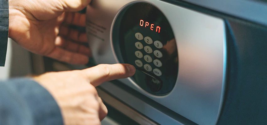 Cash Safe Openers in Santa Barbara, California